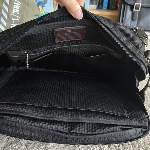 TUMI Black Bag 12x15 - Picture 5 of 9